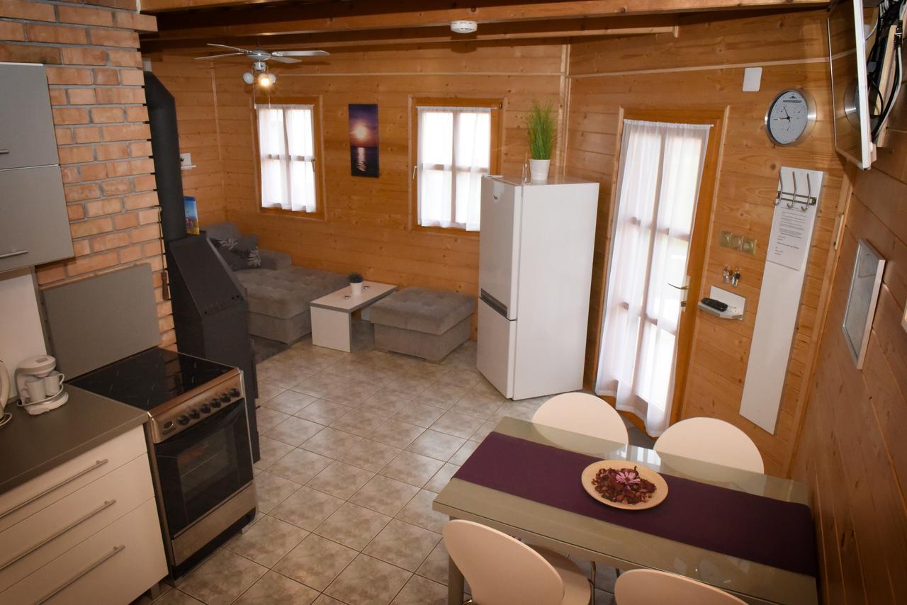 Velence Korzo Pihenohaz Villa Kapolnasnyek Dış mekan fotoğraf